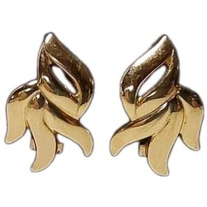 Vintage Monet Signed Earrings‎ Gold Tone Clip On Fashion